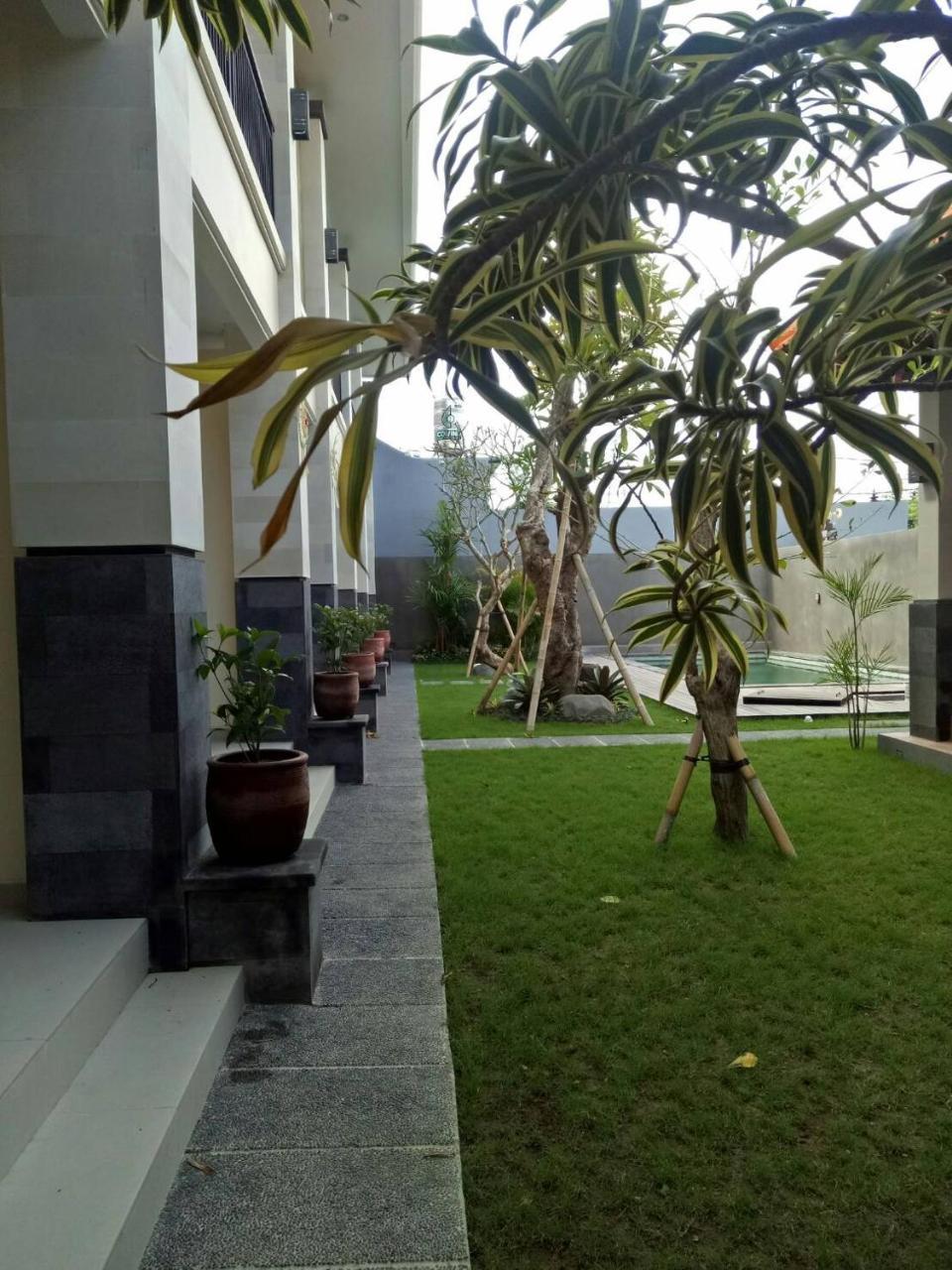 Lotus Bali Guest House Canggu Eksteriør bilde